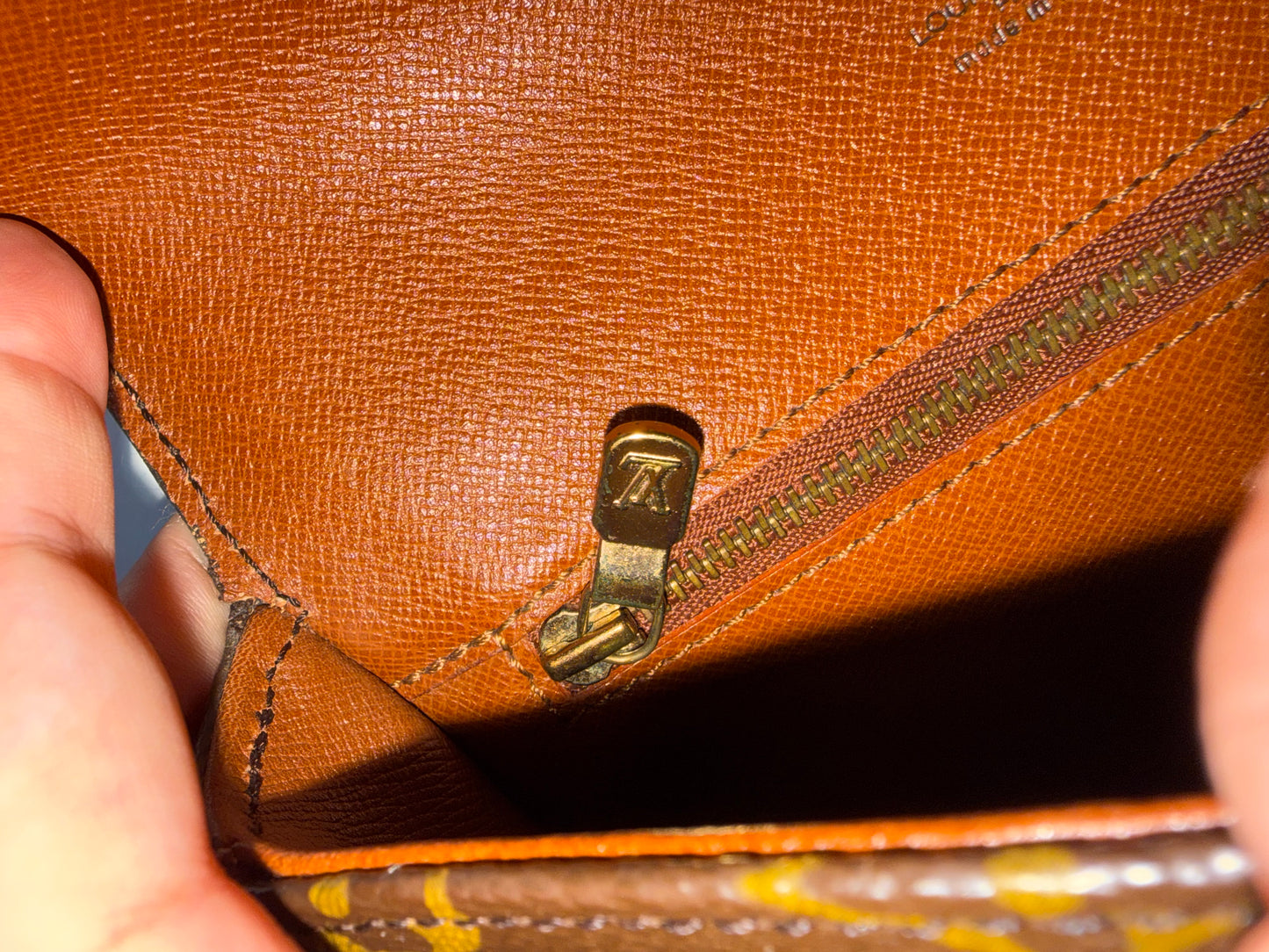 Pre-owned Authentic Louis Vuitton Chantilly PM Monogram Crossbody Bag