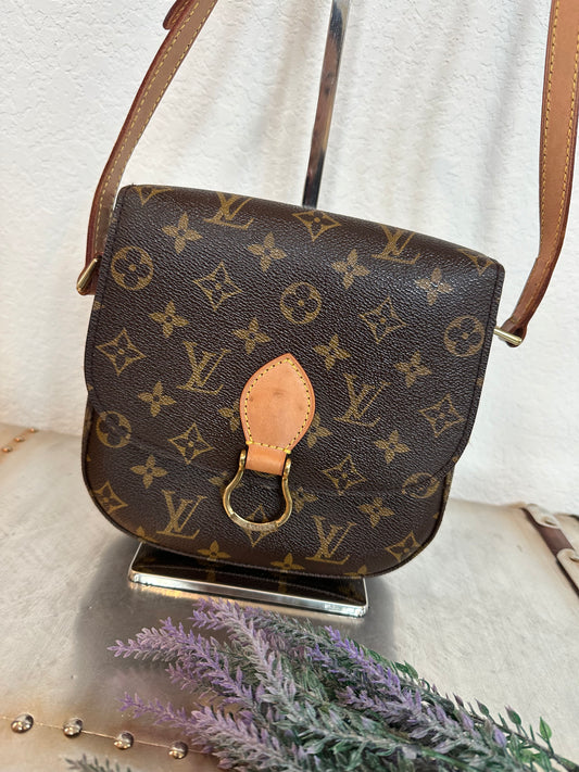 Pre-owned Authentic Louis Vuitton Saint Cloud MM Monogram Shoulder / Crossbody Bag