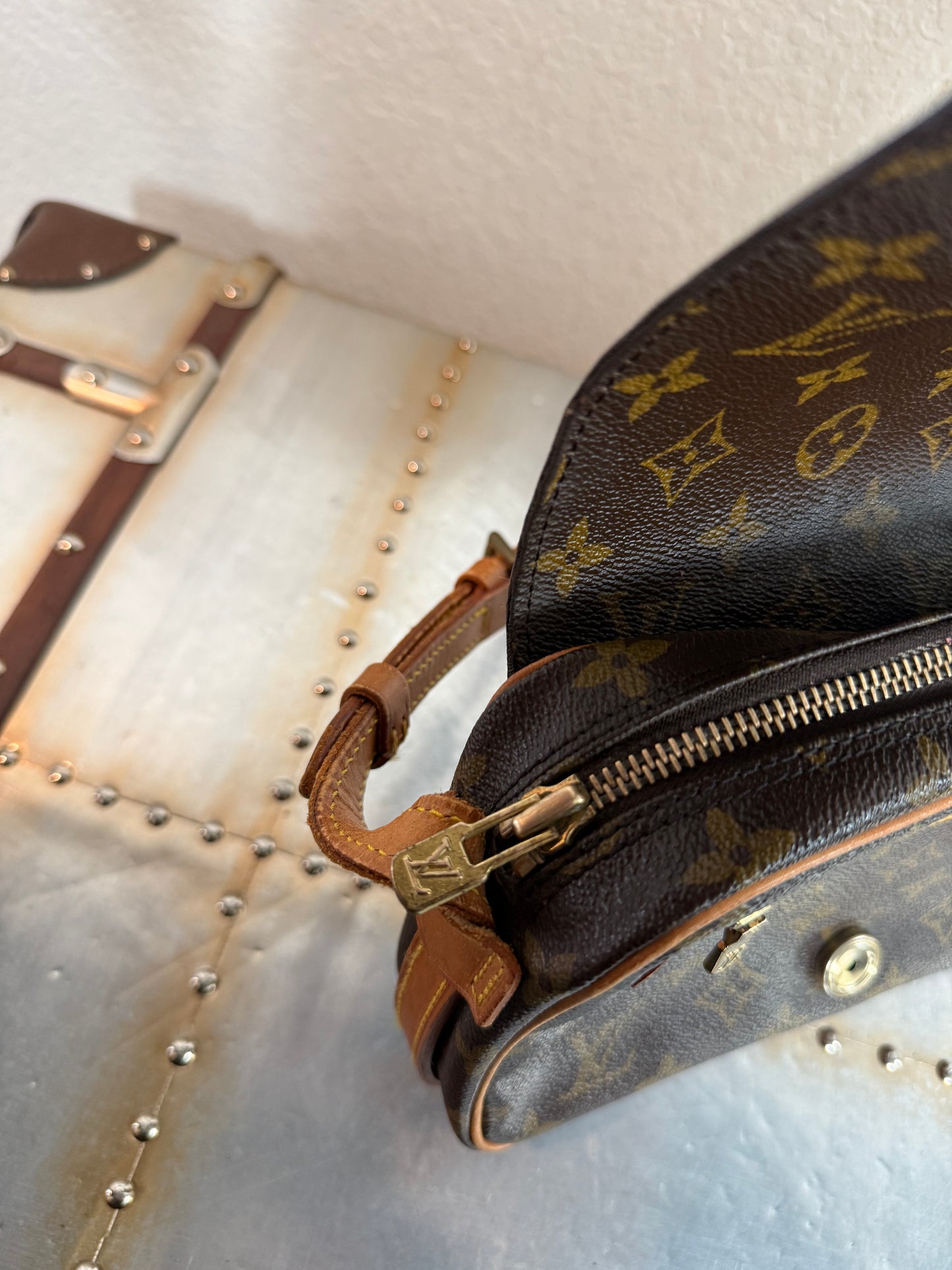 Pre-owned Louis Vuitton Saint Germain 24 Monogram Crossbody / Shoulder Bag