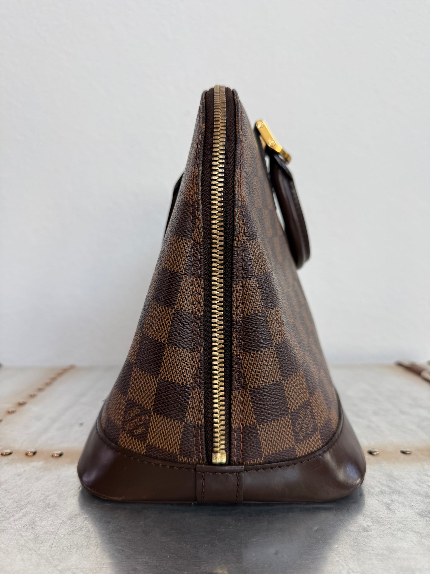 Pre-owned Authentic Louis Vuitton Alma PM Damier Ebene Handbag