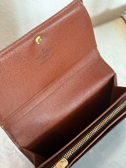 Pre-owned Authentic Louis Vuitton Porte Monnaie Monogram Billet Wallet