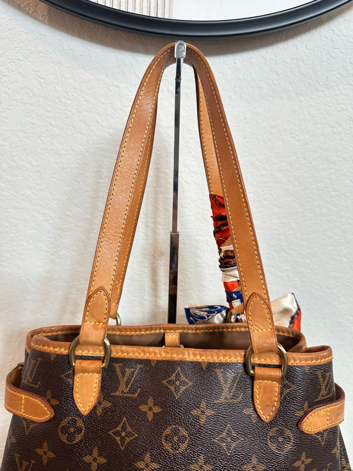 Pre-owned Authentic Louis Vuitton Batignolles Vertical Monogram Shoulder Bag