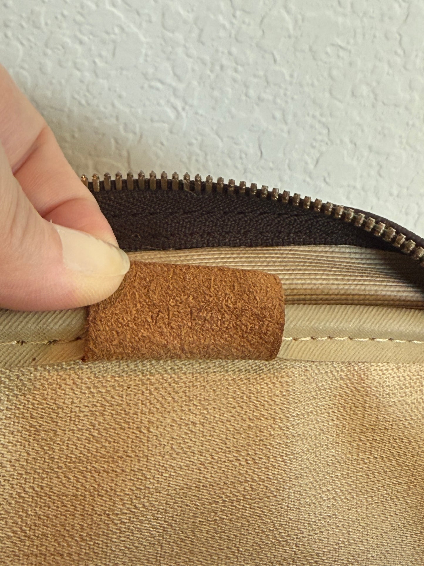 Pre-owned Authentic Louis Vuitton Deauville Monogram Handbag