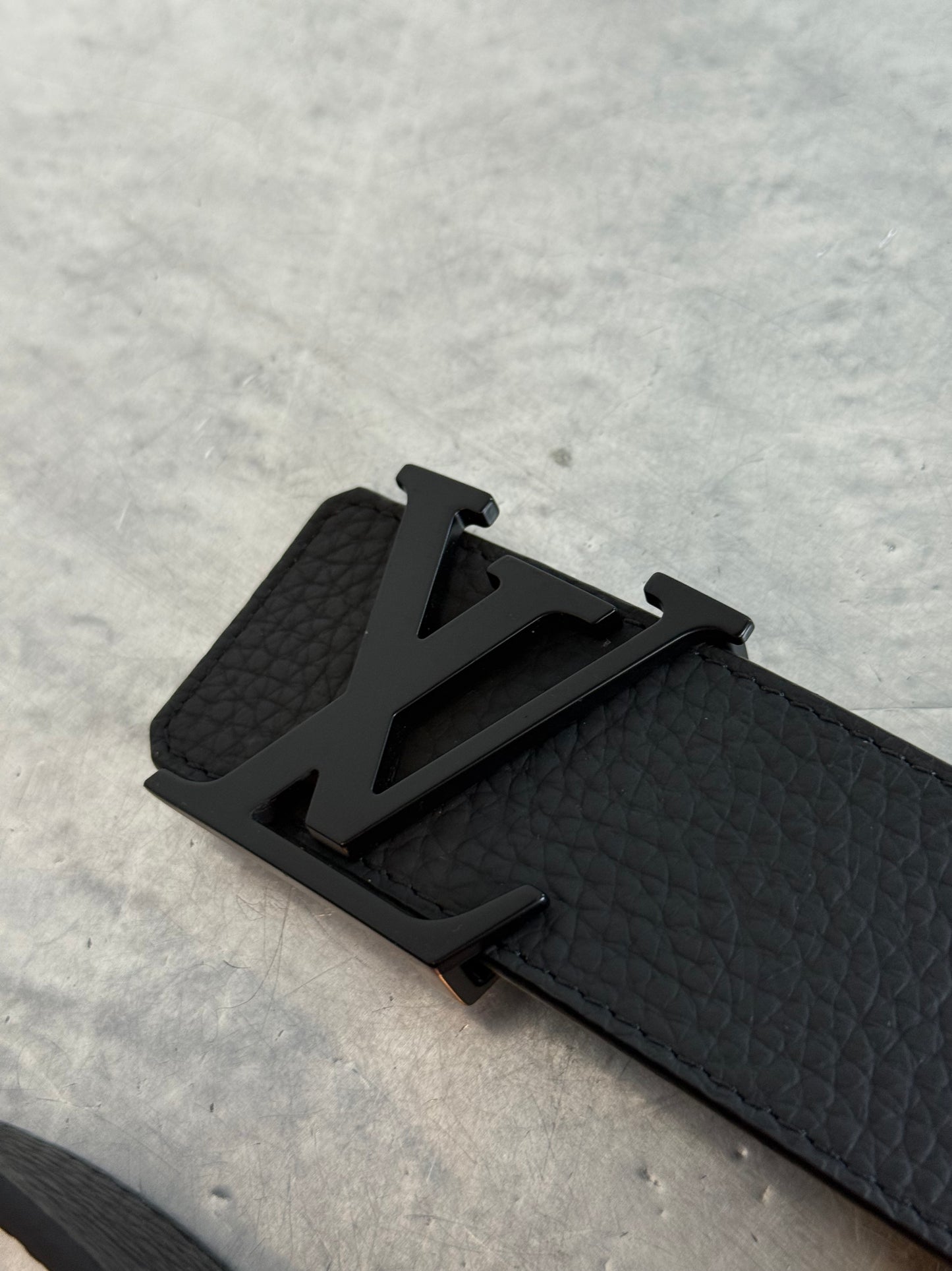 Pre-owned Authentic Louis Vuitton Aerogram 95CM Belt