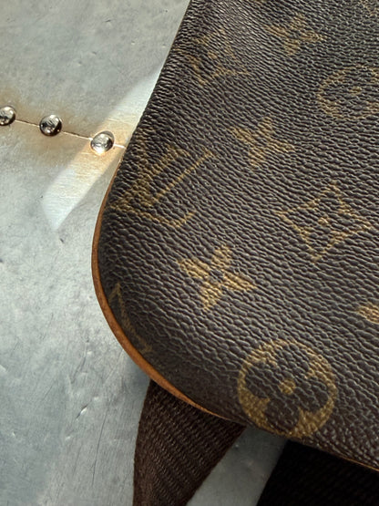 Pre-owned Authentic Louis Vuitton Pochette Bosphore Monogram Shoulder / Crossbody Bag