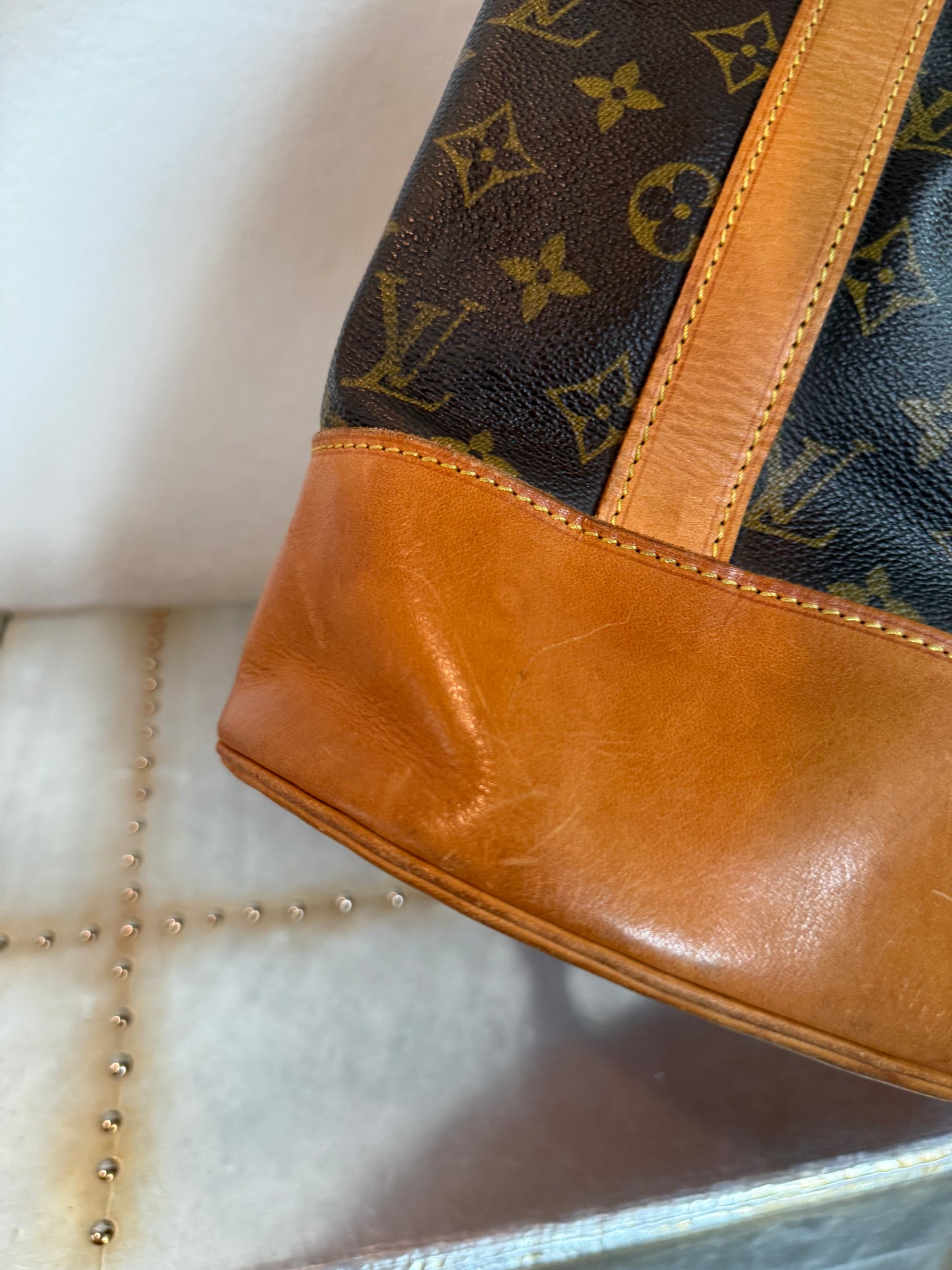 Pre-owned Authentic Louis Vuitton Randonnee GM Monogram Backpack