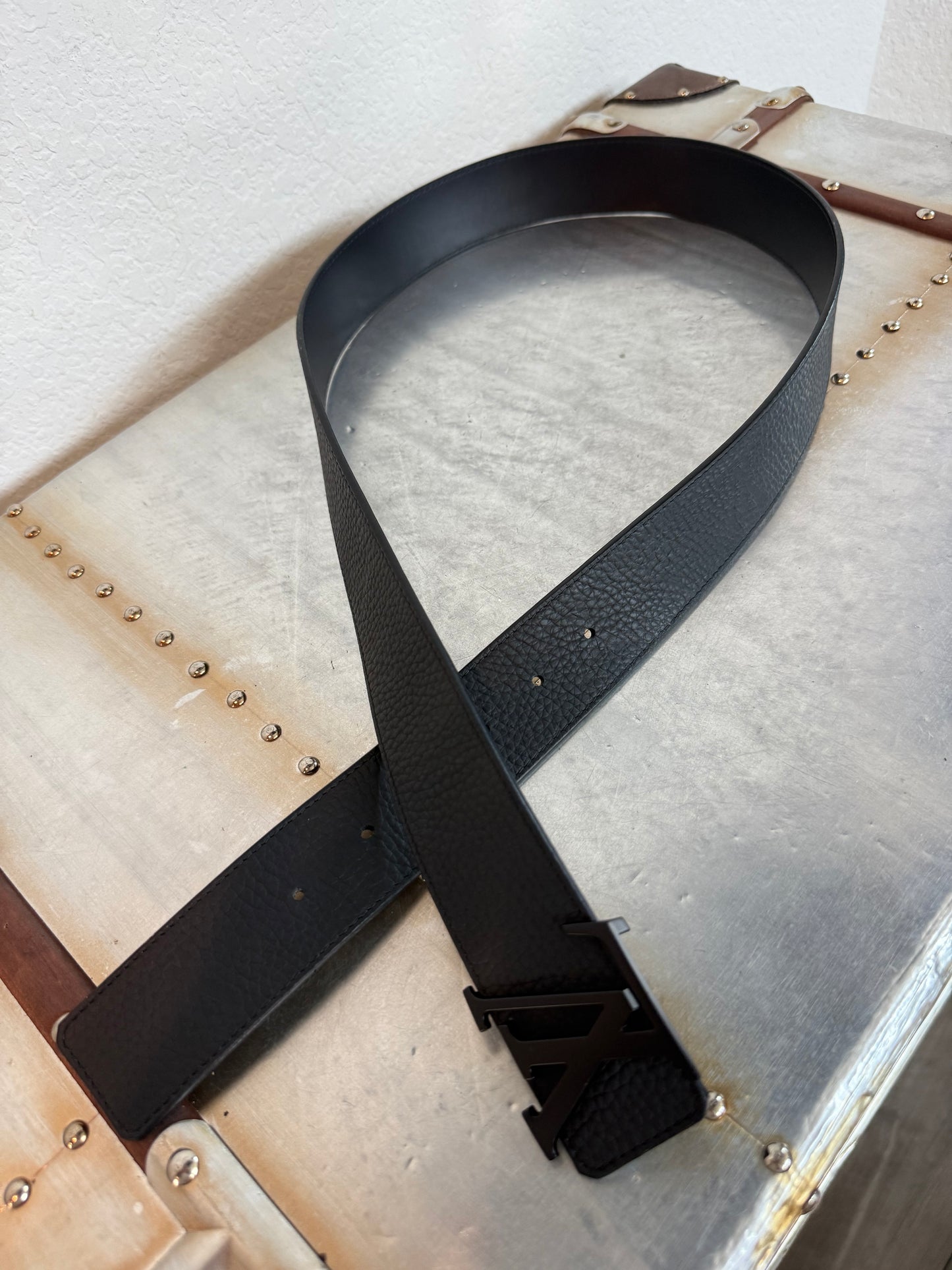 Pre-owned Authentic Louis Vuitton Aerogram 95CM Belt