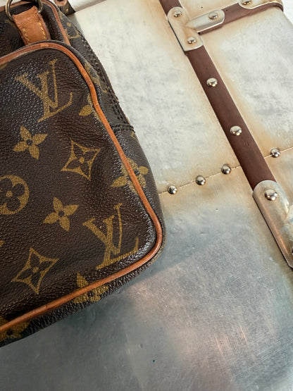 Pre-owned Louis Vuitton Mini Amazon Monogram Crossbody Bag
