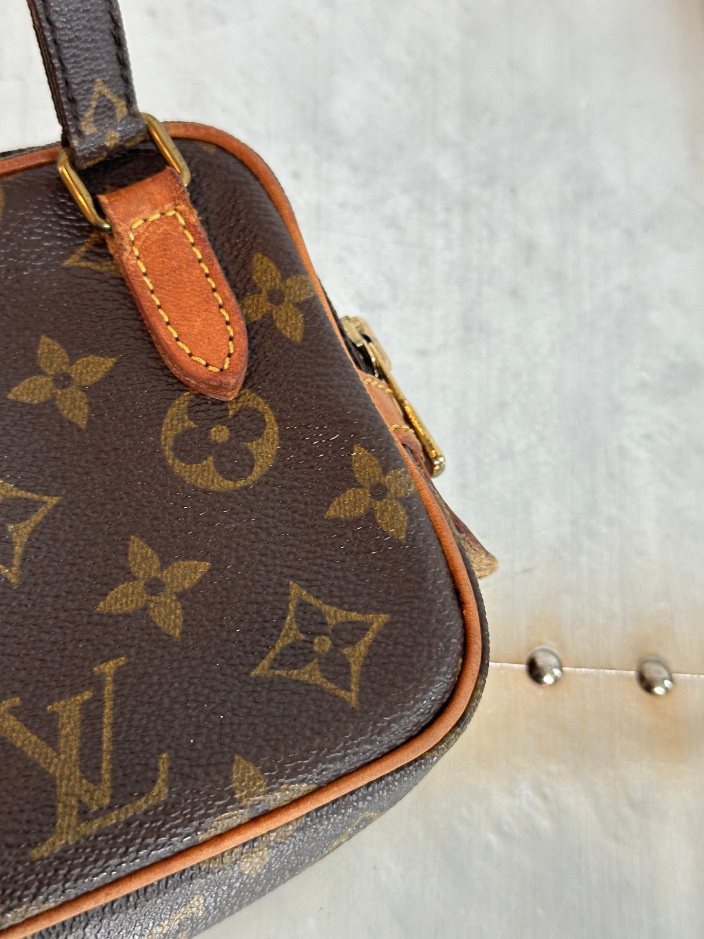 Pre-owned Authentic Louis Vuitton Marly Bandouliere Monogram Crossbody Bag