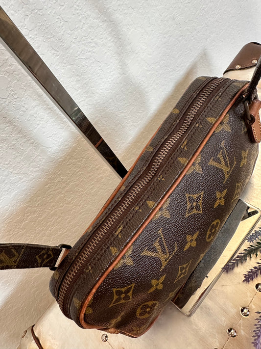Pre-owned Authentic Louis Vuitton Marly Bandouliere Monogram Crossbody Bag