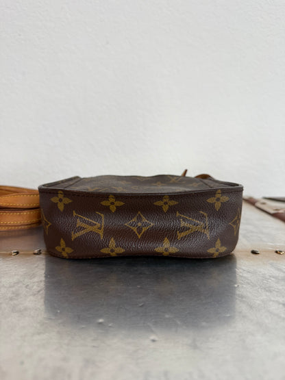 Pre-owned Authentic Louis Vuitton Saint Cloud PM Monogram Crossbody Bag