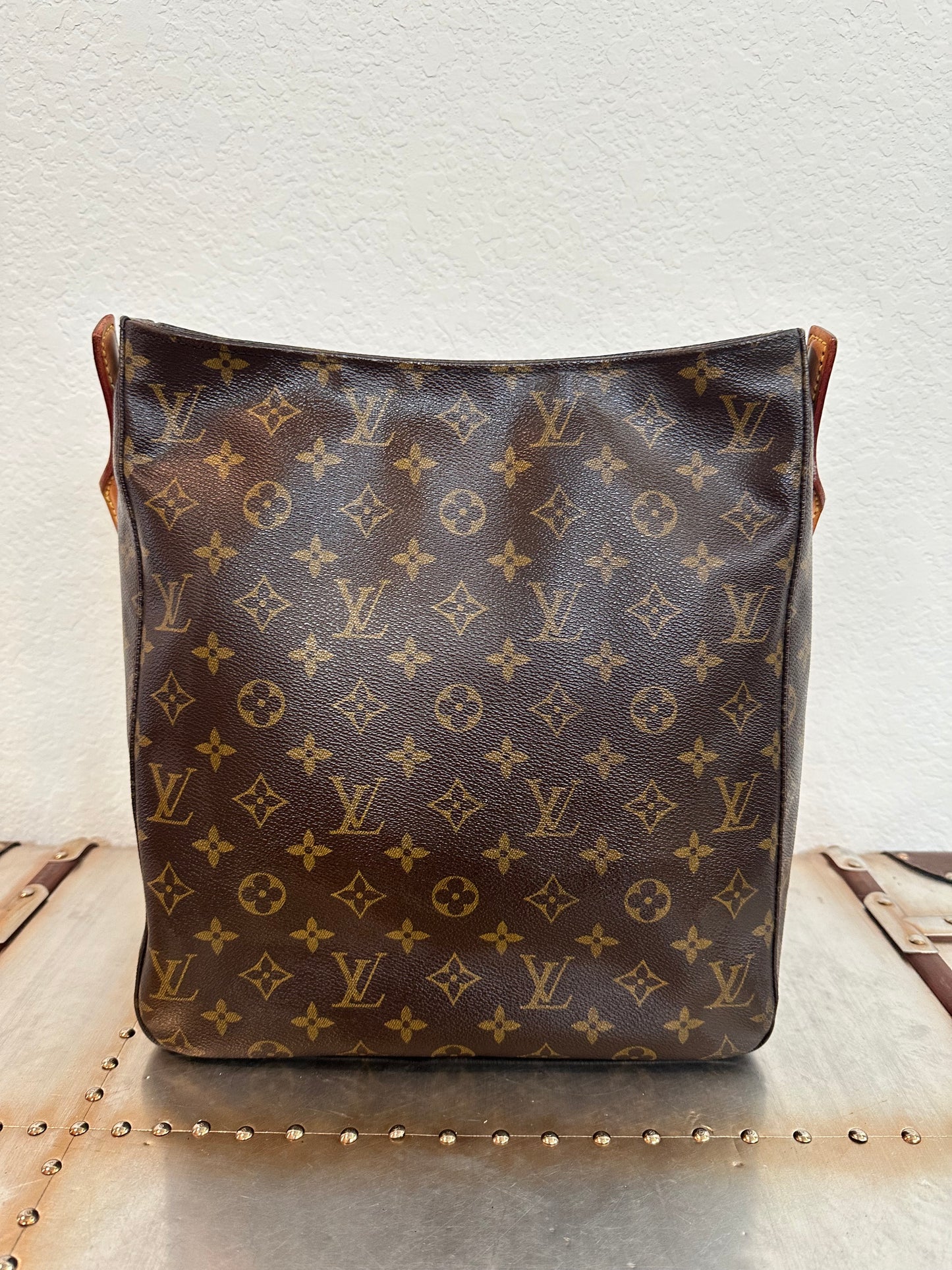 Pre-owned Authentic Louis Vuitton Looping GM Monogram Shoulder Bag