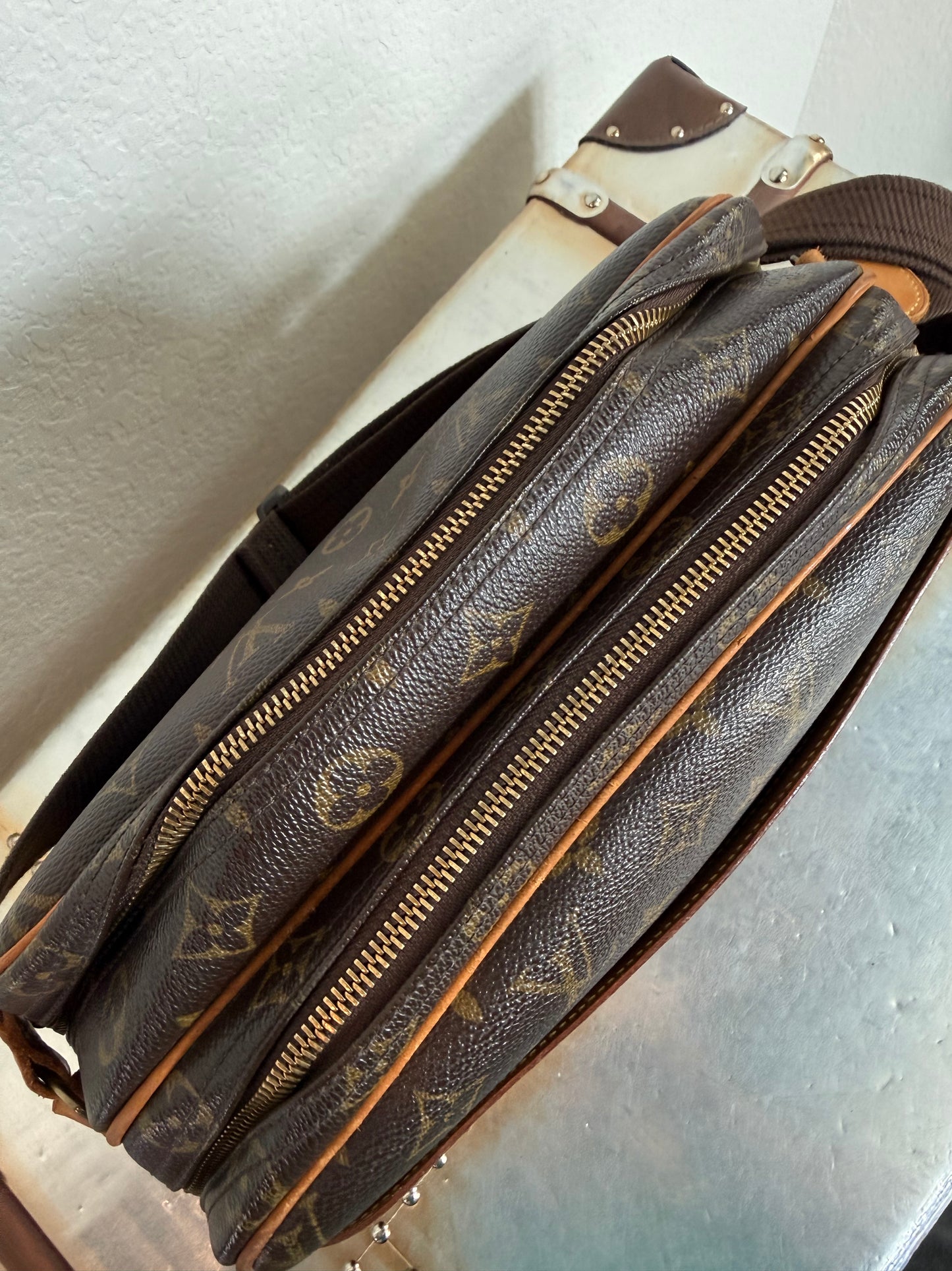 Pre-owned Authentic Louis Vuitton Reporter PM Monogram Shoulder / Crossbody Bag