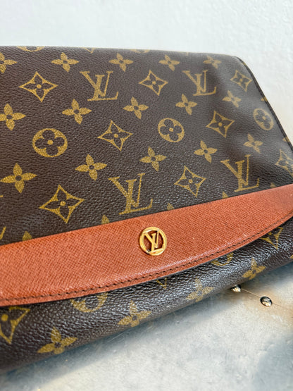 Pre-owned Authentic Louis Vuitton Bordeaux 27 2-Way Clutch / Shoulder Bag