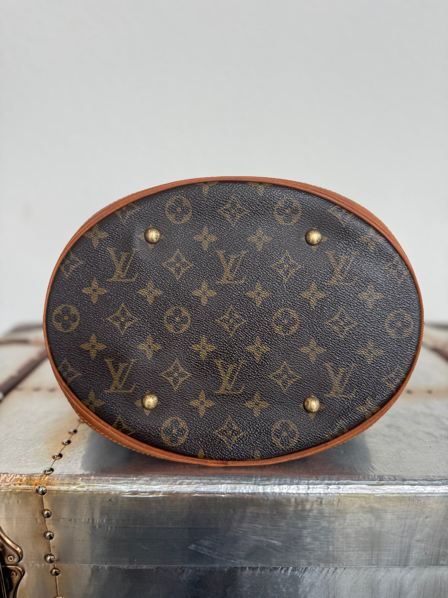 Pre-owned Authentic Louis Vuitton Bucket GM Monogram Shoulder Tote Bag