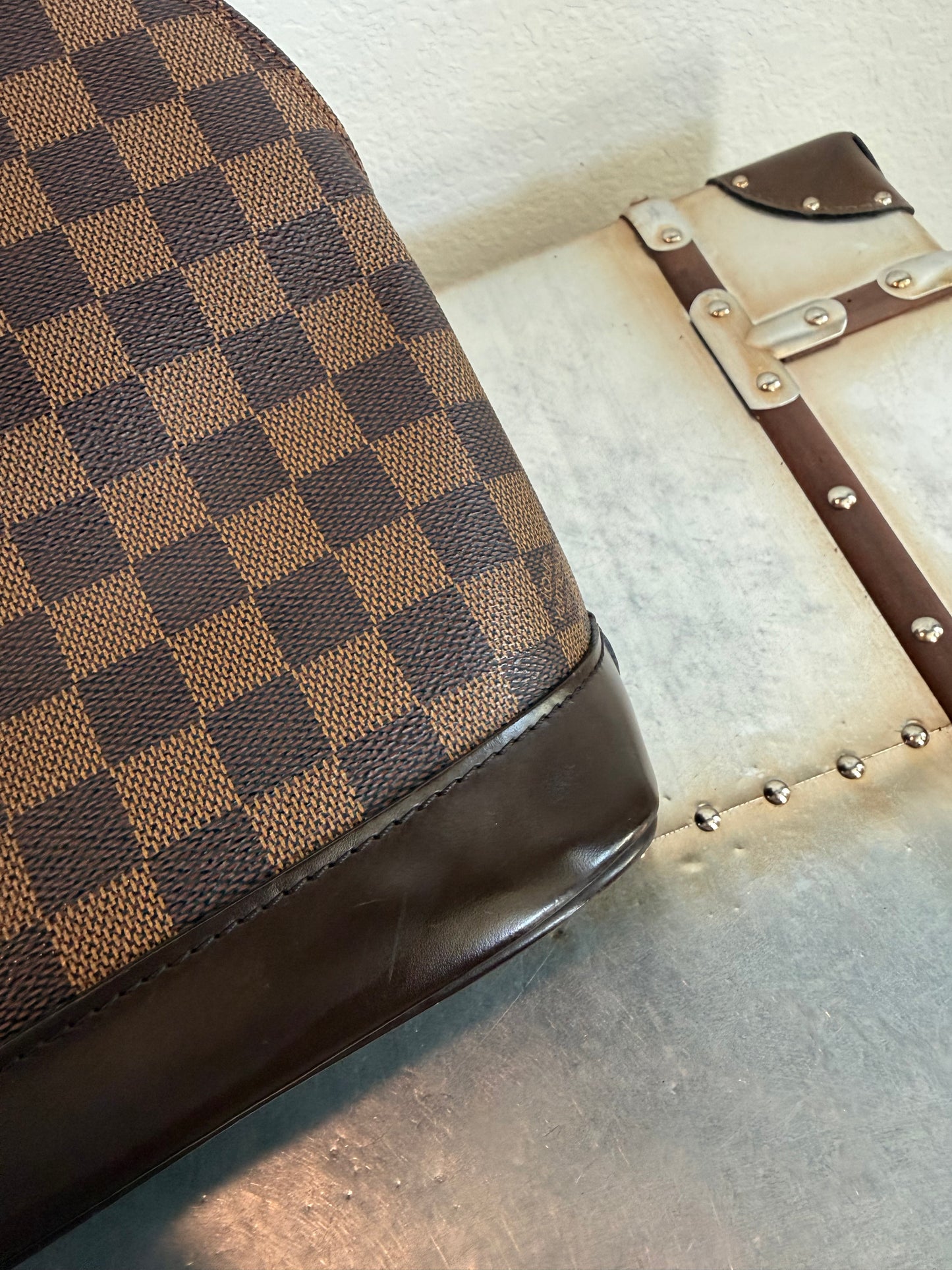 Pre-owned Authentic Louis Vuitton Alma PM Damier Ebene Handbag