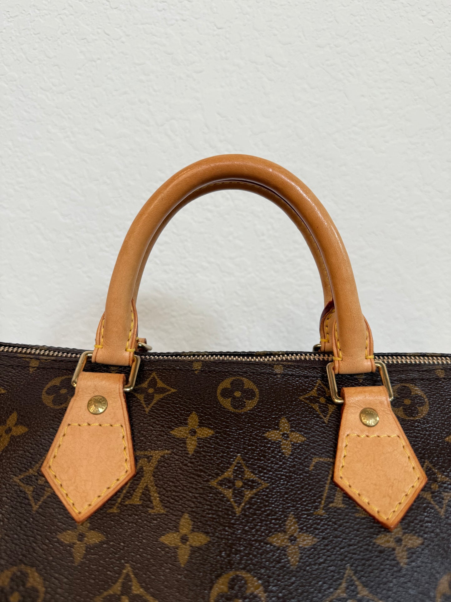 Pre-owned Authentic Louis Vuitton Speedy 30 Monogram Crossbody Bag