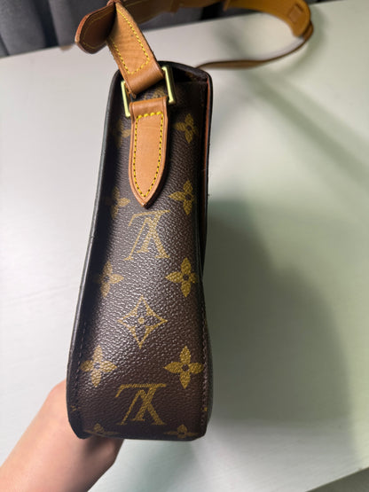Pre-owned Authentic Louis Vuitton Saint Cloud GM Monogram Crossbody Bag