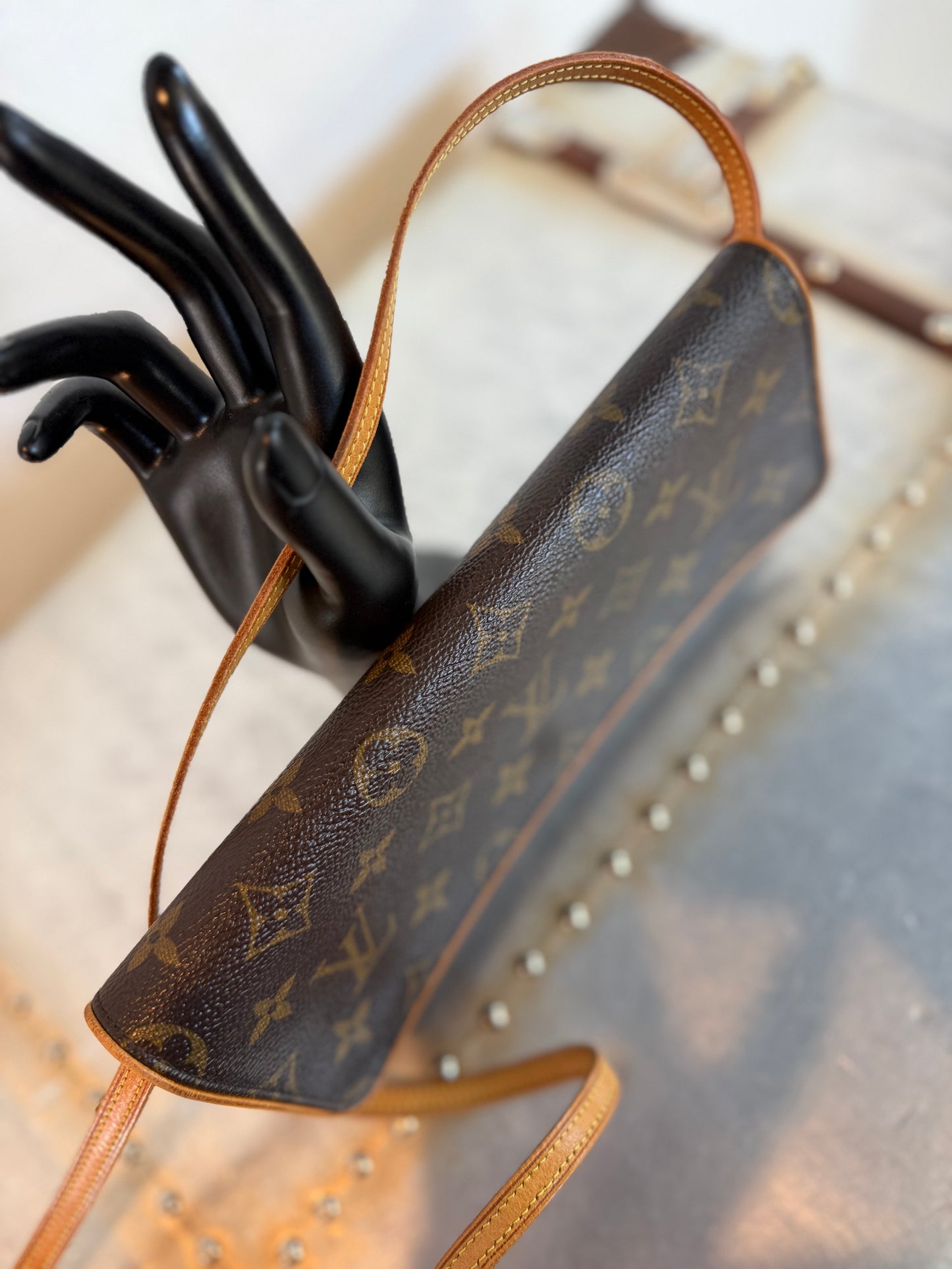 Pre-owned Authentic Louis Vuitton Pochette Twin GM Monogram Shoulder Bag