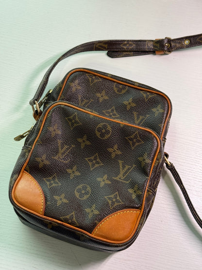 Pre-owned Authentic Louis Vuitton Amazon Monogram Crossbody Bag