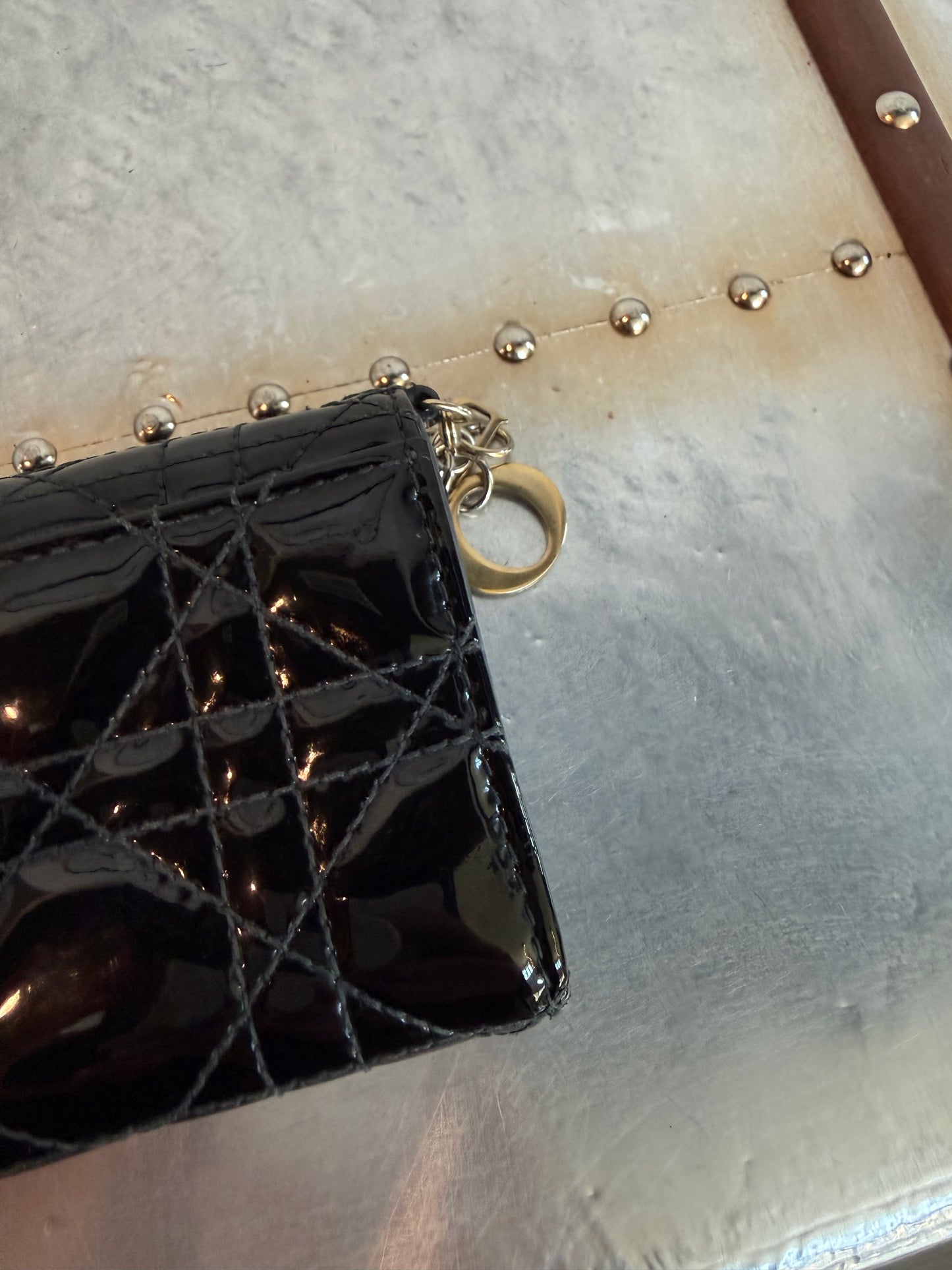 Pre-owned Vintage Christian Dior Patent Cannage Compact Wallet