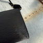 Pre-owned Louis Vuitton Pochette Accessoires Epi Shoulder / Handbag
