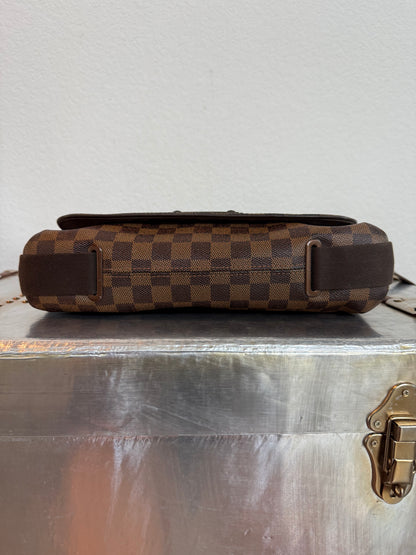 Pre-owned Authentic Brooklyn Mm Damier Ebene Crossbody Bag