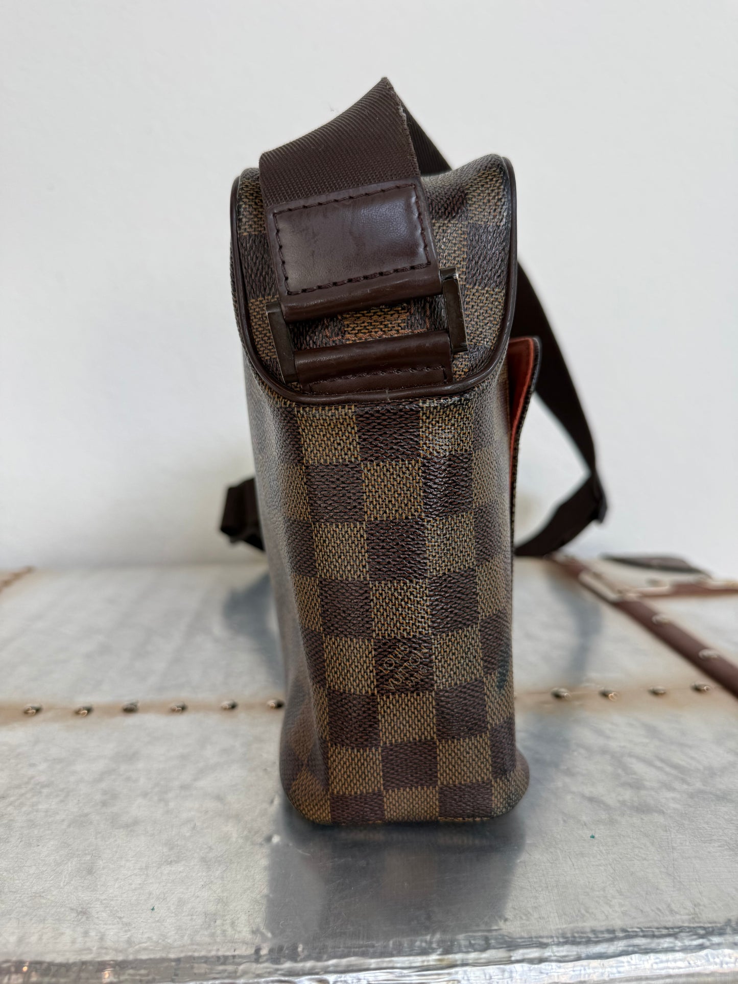 Pre-owned Authentic Louis Vuitton Olav PM  Damier Ebene Crossbody Bag