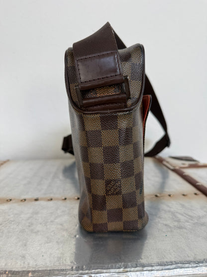Pre-owned Authentic Louis Vuitton Olav PM  Damier Ebene Crossbody Bag