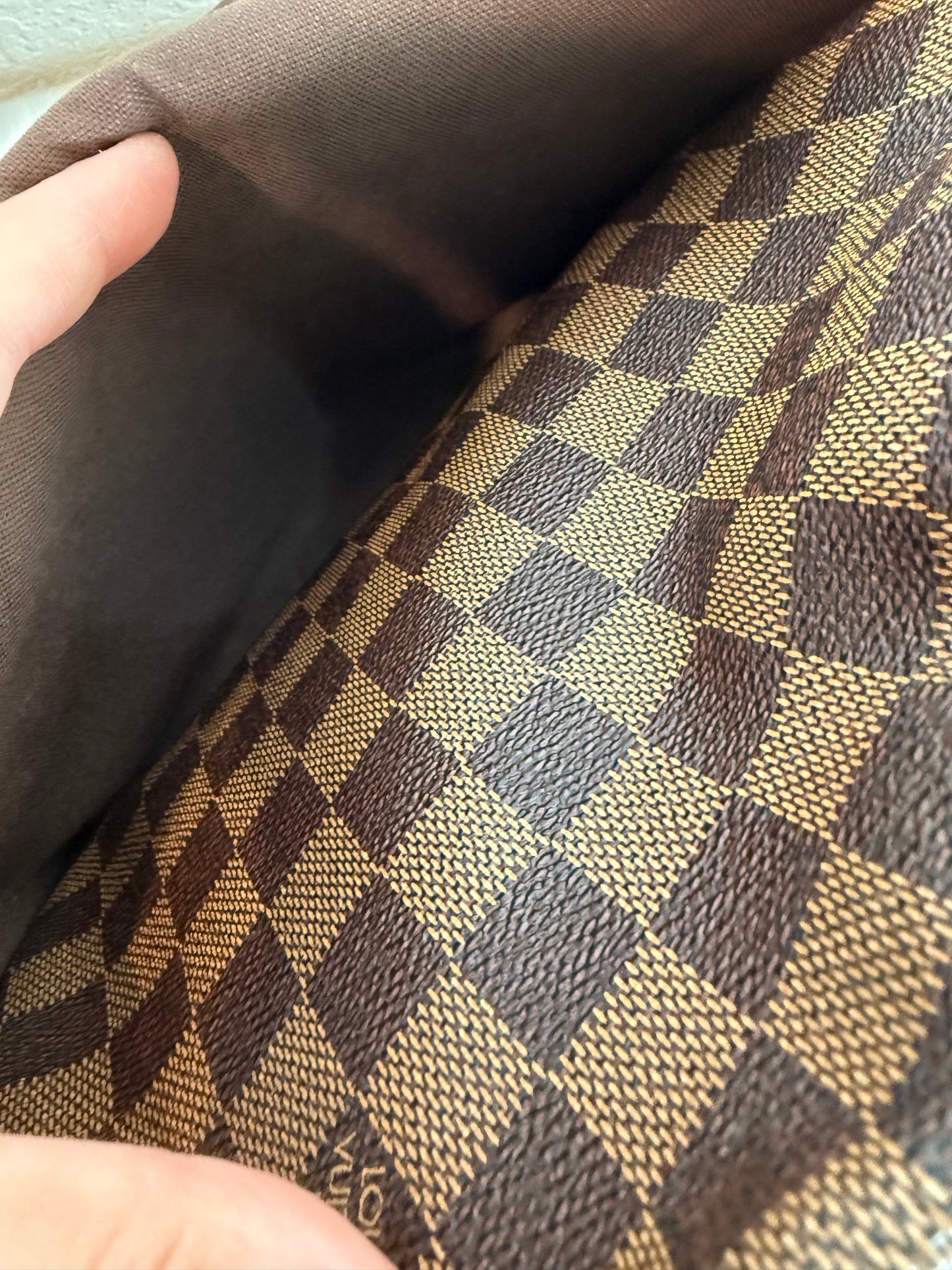 Pre-owned Authentic Louis Vuitton Naviglio Damier Ebene Crossbody Bag