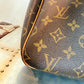 Pre-owned Authentic Louis Vuitton Excursion Monogram Handbag