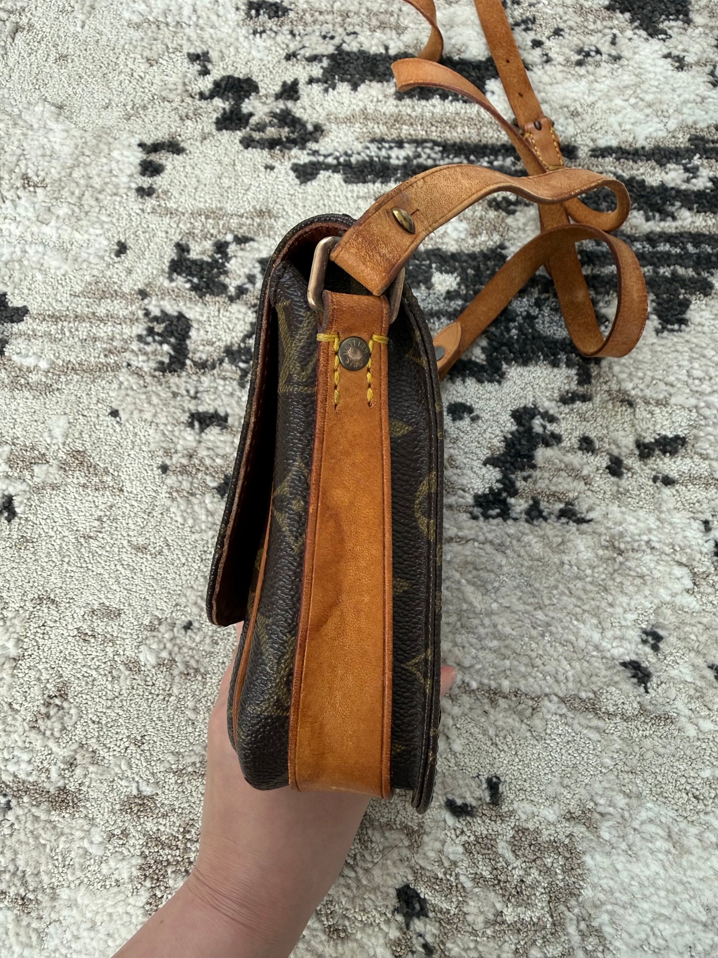Pre-owned Louis Vuitton Cartouchiere PM Monogram Shoulder / Crossbody Bag