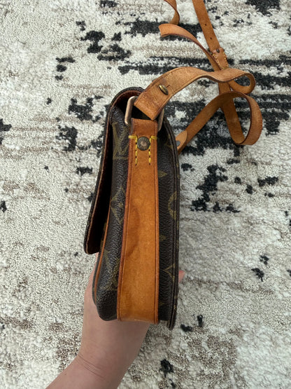 Pre-owned Louis Vuitton Cartouchiere PM Monogram Shoulder / Crossbody Bag