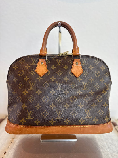 Pre-owned Authentic Louis Vuitton Alma PM Monogram Handbag