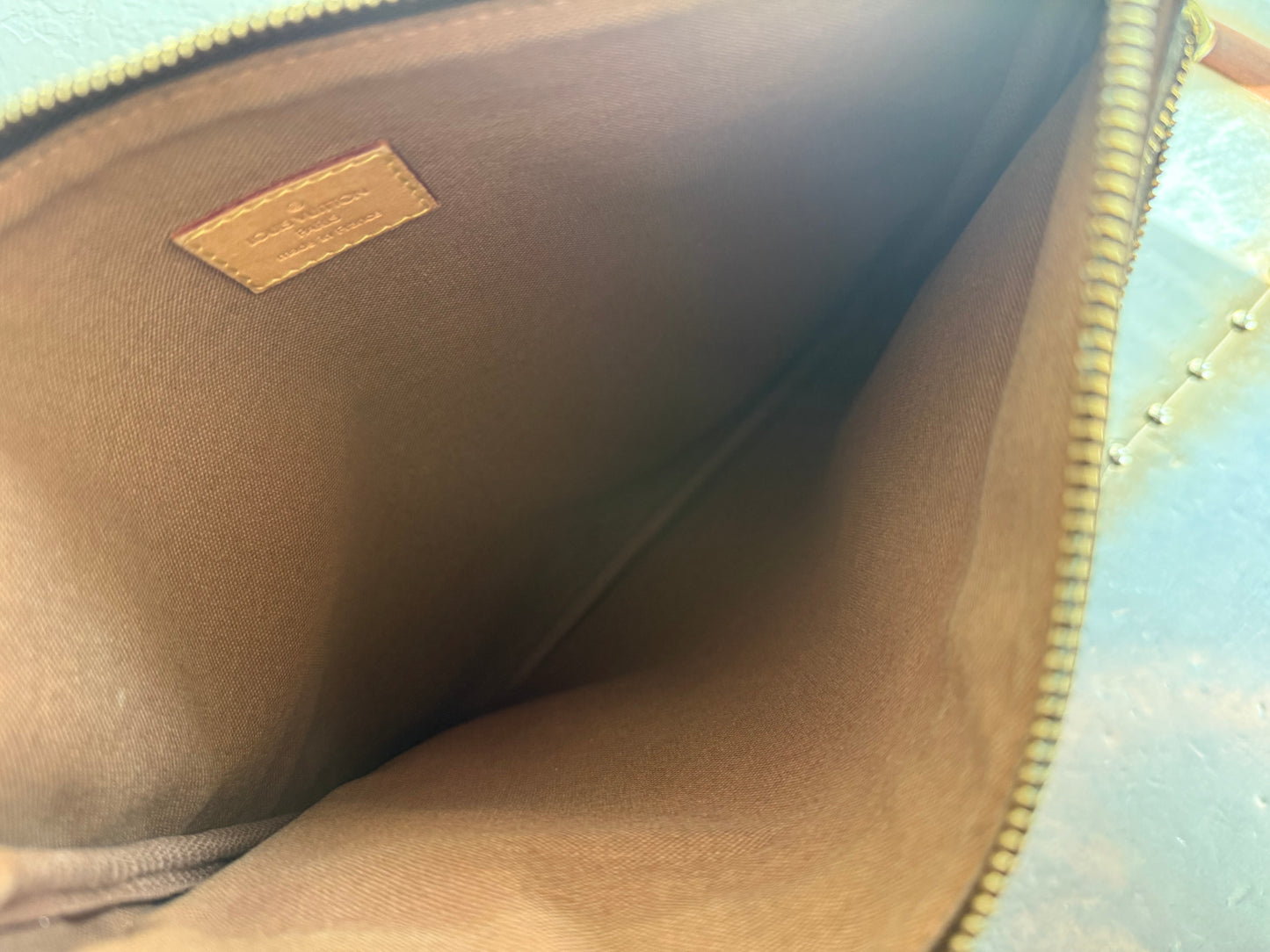 Pre-owned Authentic Louis Vuitton Pochette Bosphore Monogram Shoulder / Crossbody Bag