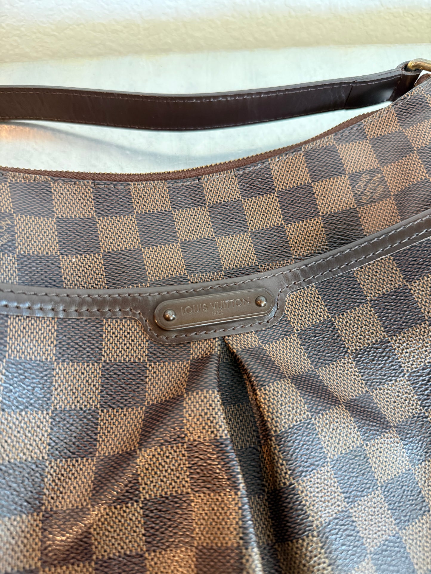 Pre-owned Authentic Louis Vuitton Bloomsbury PM Damier Ebene Shoulder / Crossbody Bag