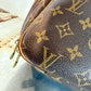 Pre-owned Authentic Louis Vuitton Excursion Monogram Handbag