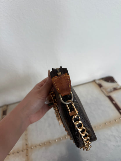 Pre-owned Authentic Louis Vuitton Pochette Accessoires Monogram Shoulder / Handbag