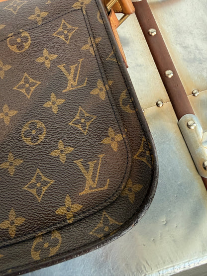 Pre-owned Authentic Louis Vuitton Saint Cloud GM Monogram Crossbody Bag