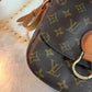 Pre-owned Authentic Louis Vuitton Saint Cloud MM Monogram Shoulder / Crossbody Bag