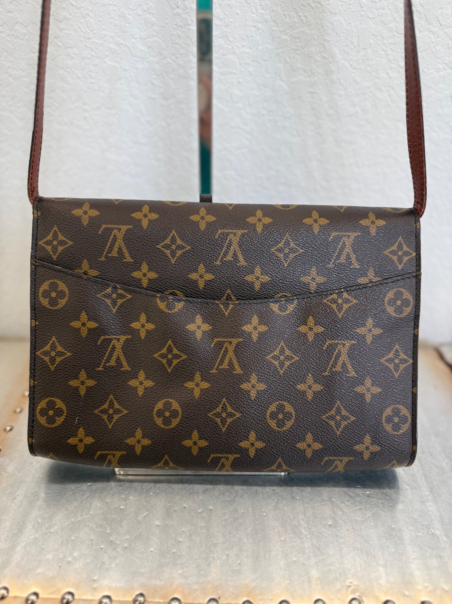 Pre-owned Authentic Louis Vuitton Bordeaux 27 2-Way Clutch / Shoulder Bag