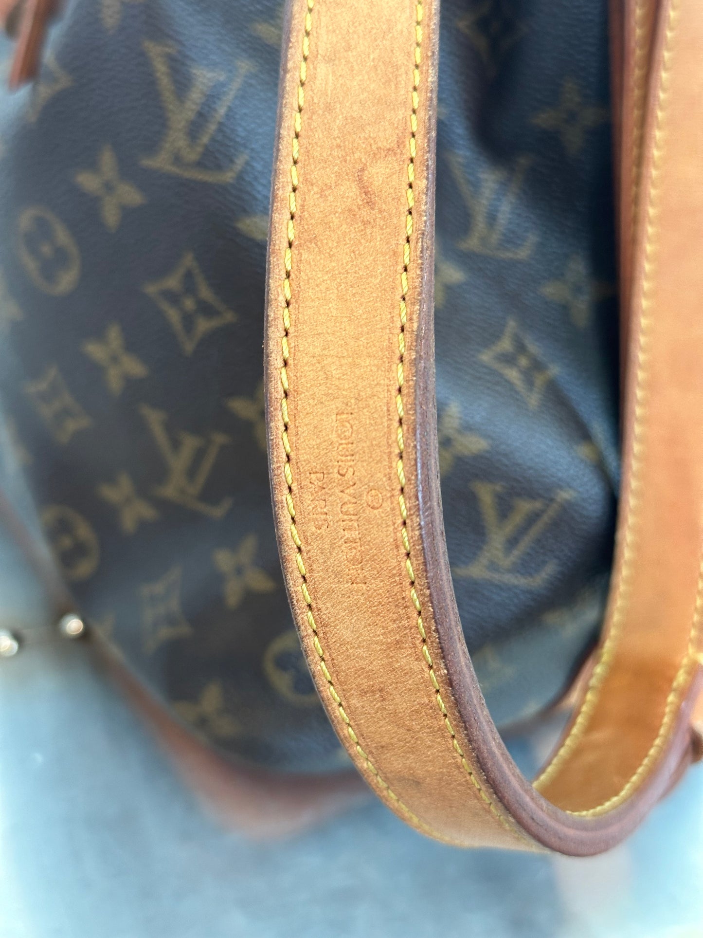 Pre-owned Authentic Louis Vuitton Petite Noe Monogram Shoulder Bag