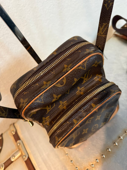 Pre-owned Authentic Louis Vuitton Amazon Monogram Crossbody Bag