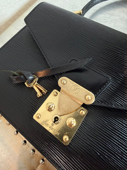Pre-owned Authentic Louis Vuitton Concorde Epi Handbag