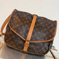 Pre-owned Authentic Louis Vuitton Monogram Saumur 35 Crossbody Bag