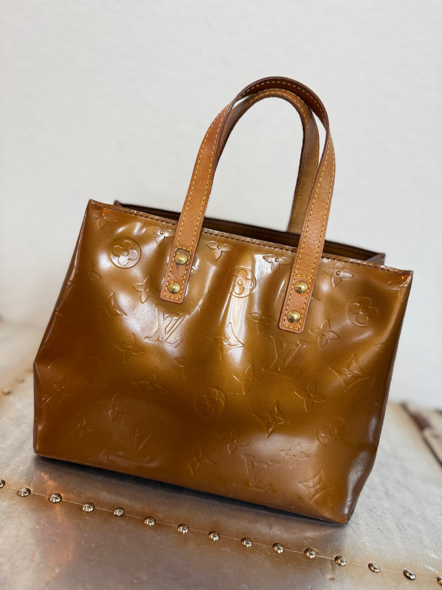 Pre-owned Authentic Louis Vuitton Reade PM Vernis Handbag
