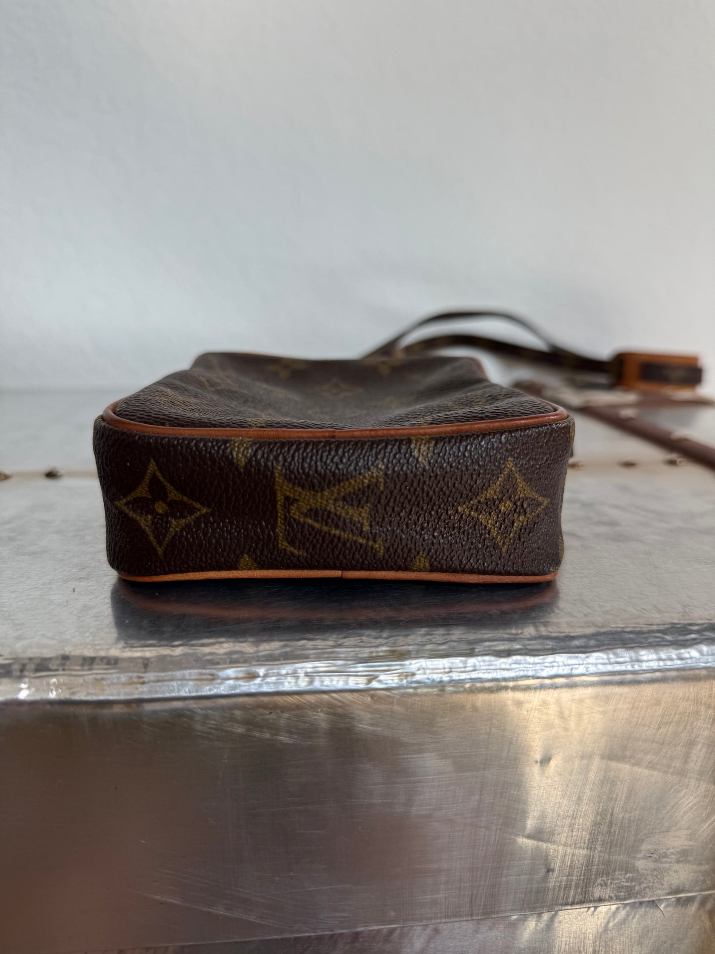 Pre-owned Louis Vuitton Mini Danube Monogram Crossbody Bag