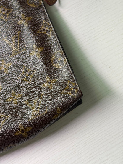 Pre-owned Authentic LOUIS VUITTON Cosmetic Pouch Poche Toilette 26 / Handbag