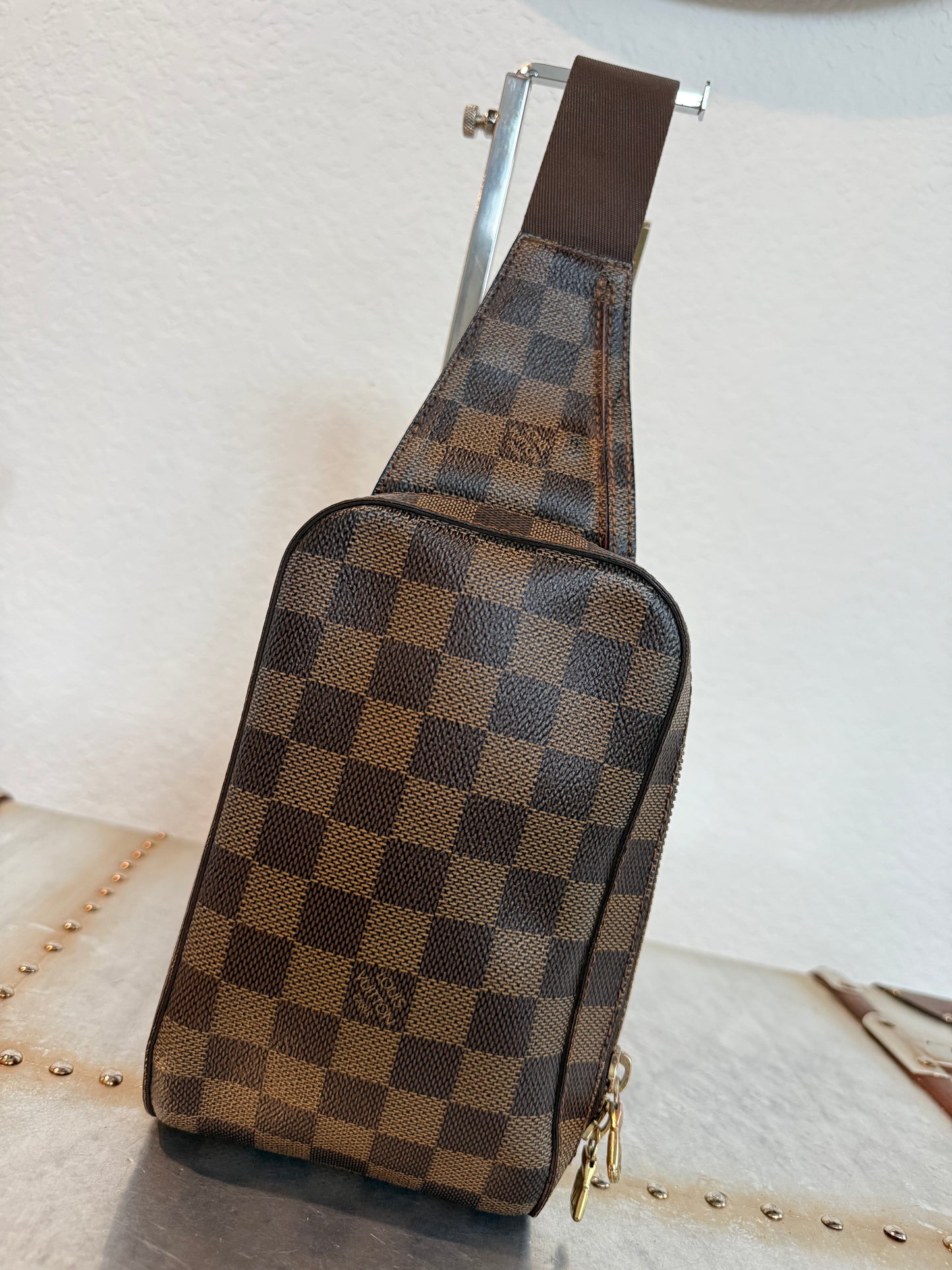 Pre-owned Authentic Louis Vuitton Damier Ebene Geronimos Body Bag