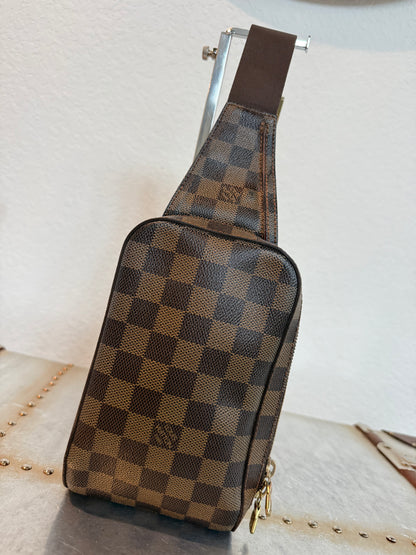 Pre-owned Authentic Louis Vuitton Damier Ebene Geronimos Body Bag